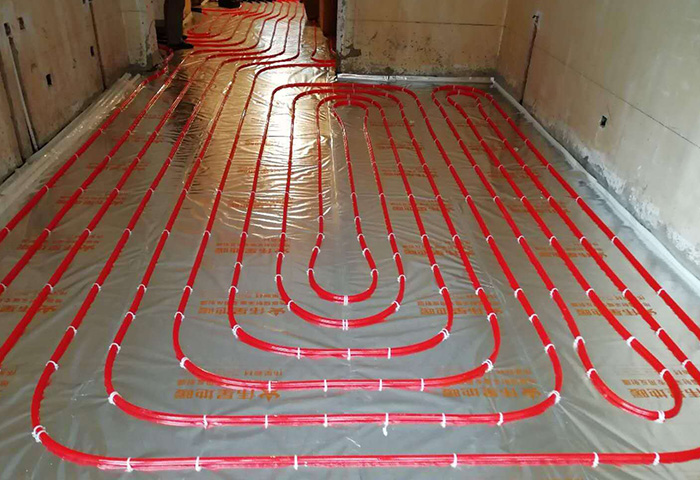 先做水電，再做地暖.jpg